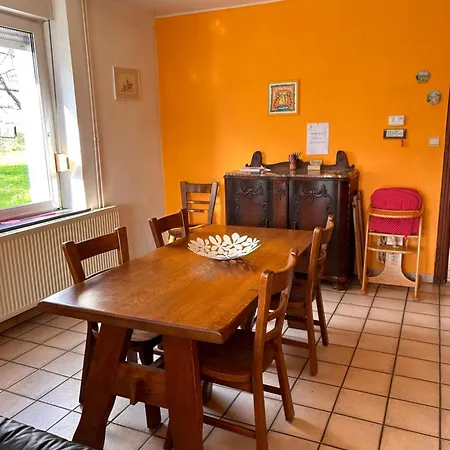 Holiday home Aux 2 Cerisiers