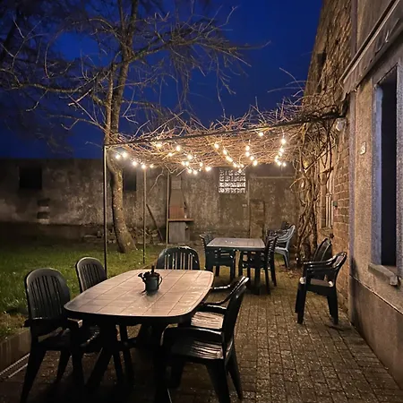 Holiday home Aux 2 Cerisiers