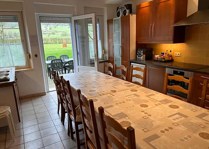 Vakantiehuis Aux 2 Cerisiers Virton