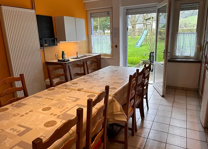 Aux 2 Cerisiers Vakantiehuis Virton