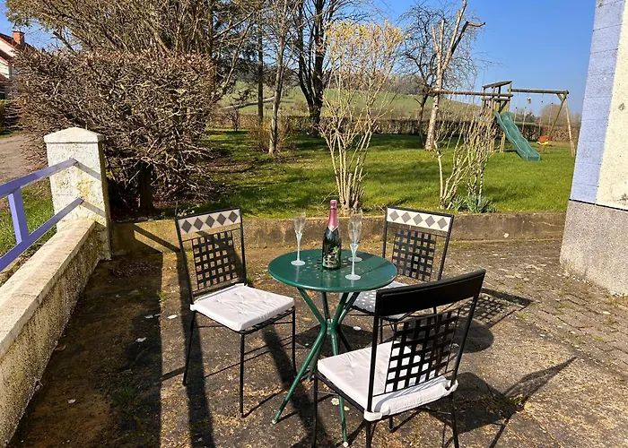 Vakantiehuis Aux 2 Cerisiers Virton